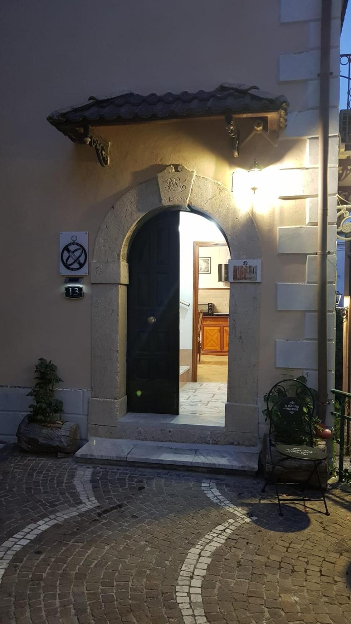 Meridiana Santa Maria del Molise Luaran gambar