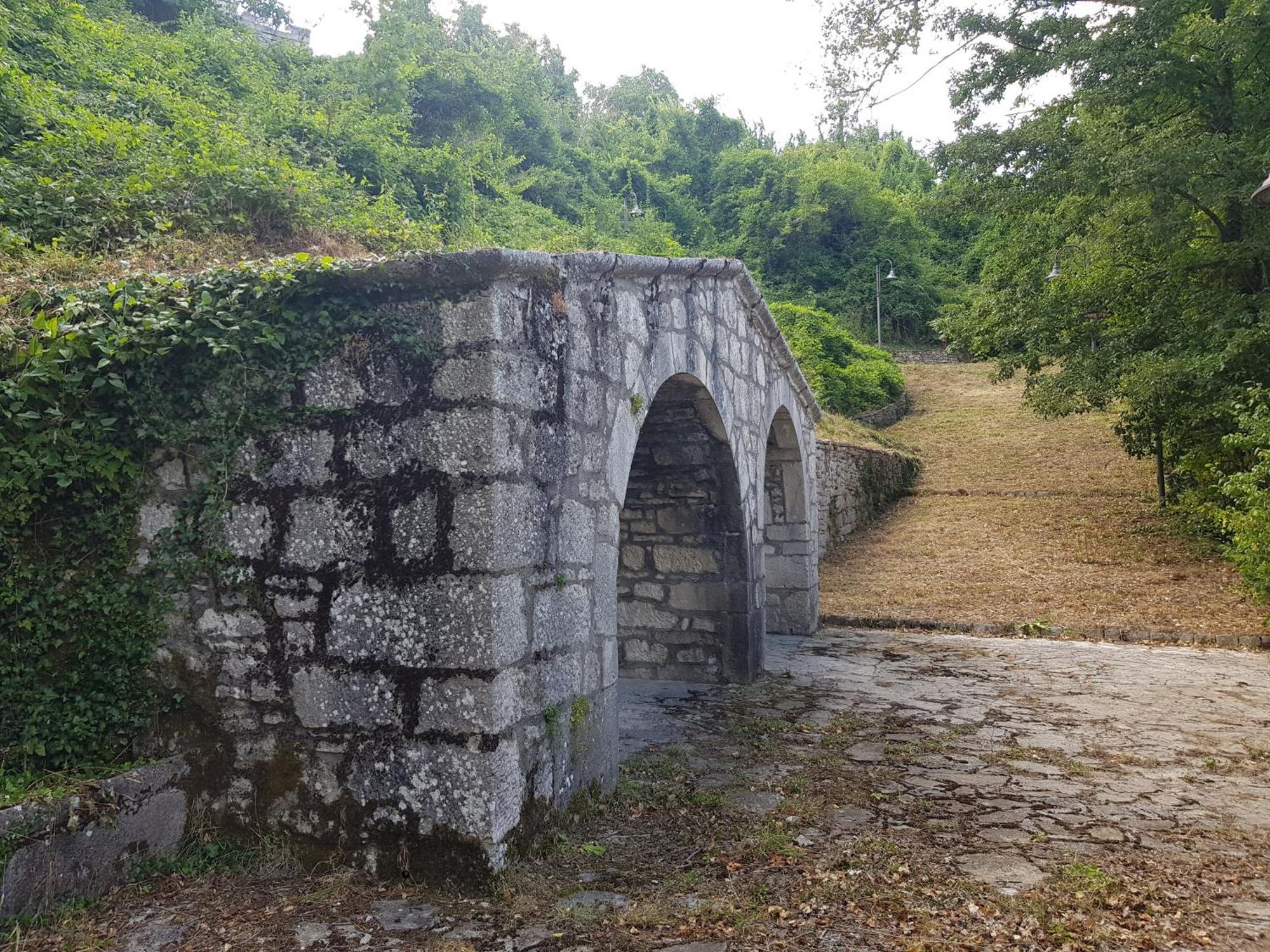 Meridiana Santa Maria del Molise Luaran gambar